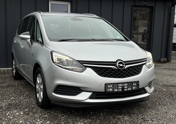 Opel Zafira cena 45900 przebieg: 235000, rok produkcji 2016 z Szamocin małe 326